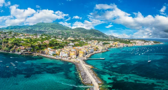 Ischia in Campania, destinazione termale e di mare per Capodanno